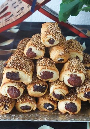 صورة لوصفة أصابع التمر بالسمسم