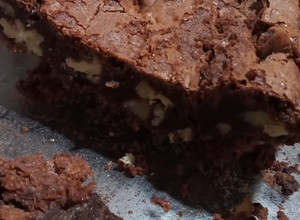 Una foto de Brownie chocolate y nuez