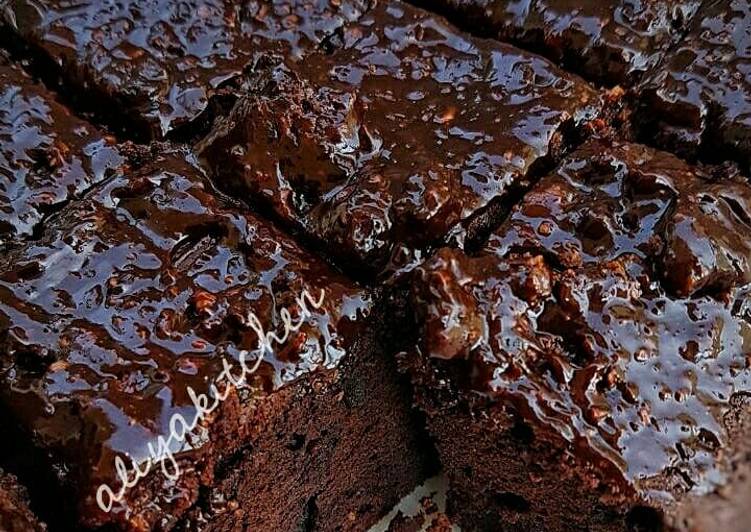 Brownies Panggang Putih Telur (Tanpa Pengembang)