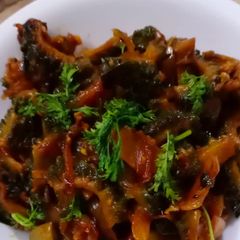 A picture of Karela sabzi.