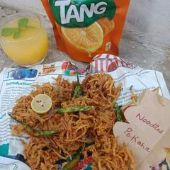 A picture of Noodles pakora.