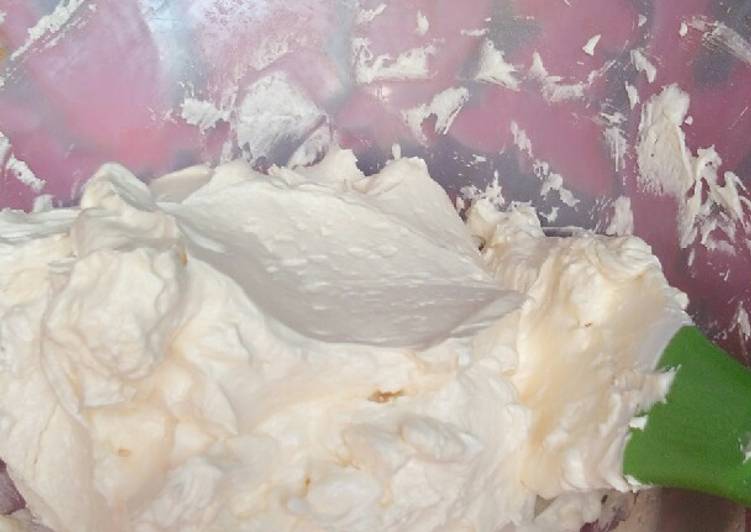 Cara Gampang Menyiapkan 222. Butter cream mentega kuning Anti Gagal