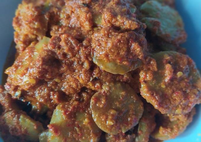 Jengkol Rendang