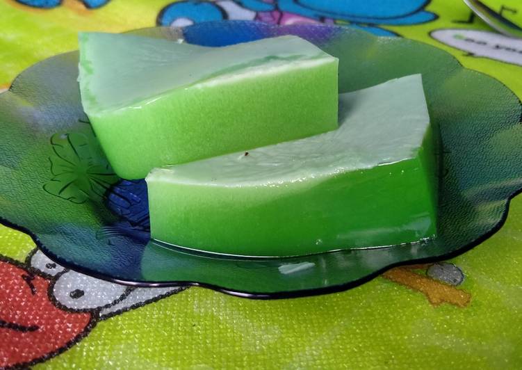 Agar-agar Santan Pandan