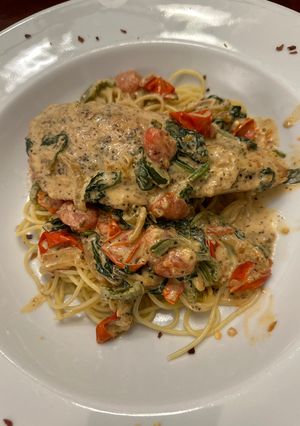 A picture of Tuscan Chicken.