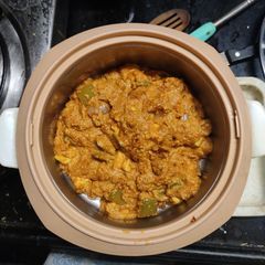 A picture of Kadai paneer.