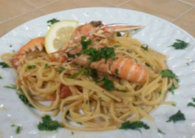 How to Prepare Favorite Linguine con Scampi e Limone