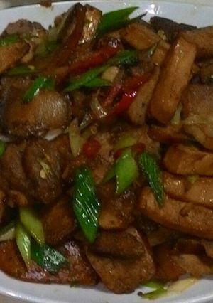 Hình của món THỊT XÀO MẮM TÔM_đưa cơm ngày Tết.