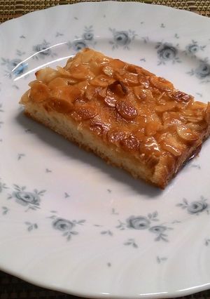 德國蜂螫蛋糕Bienenstich 的食譜成品照片
