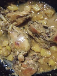 Una foto de Pollo con piña