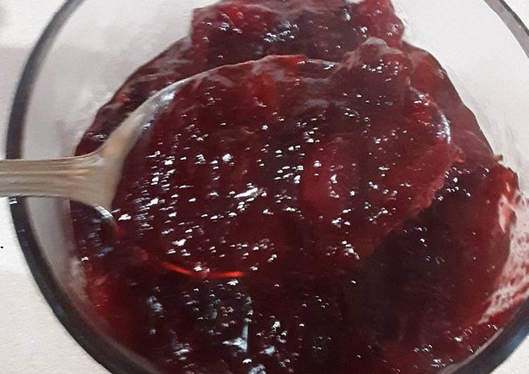 Holiday cranberry sauce