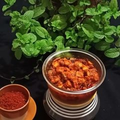 A picture of Raw Mango and Carrot Instant pickle.