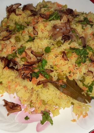 A picture of Matar pulao.