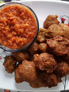 A picture of Moong dal vada.
