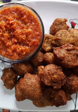 A picture of Moong dal vada.