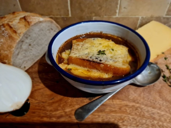 Easy Ways Make Recipes French Onion Soup the Delicious Appealing.