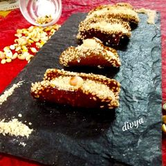 A picture of Sesame peanuts jaggery tacos.