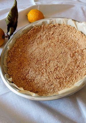 Una foto de Masa base de tarta con avena / masa base di crostrata con fiocchi