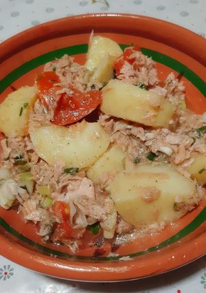 Une photo de Salade au thon 🍴