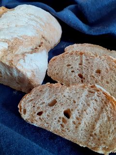 Gyökérkenyér recept fotója