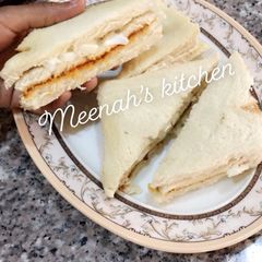 A picture of Easy Sandwich 🥪.