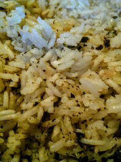 Una foto de ARROZ Frito con Albahaca...!