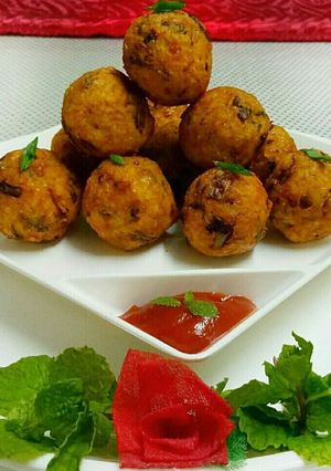 A picture of Left Over Rice Balls.
