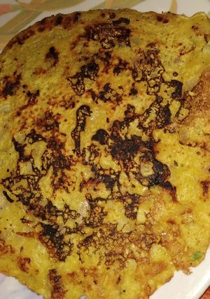 A picture of Besan chilla.