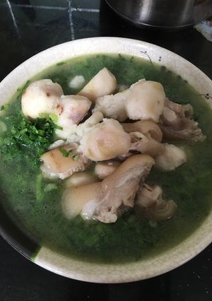 Hình của món Canh rau cải móng giò.