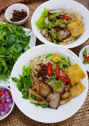 Hình của món Cao lầu Hội An.