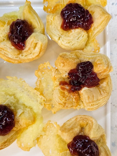 Фото Швидка закуска на вечір, під келих ігристого 🤤.