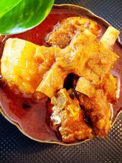 মাংসের ঝোল (mangsher jhol recipe in Bengali) রেসিপির প্রধান ছবি