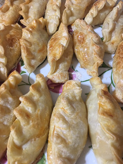 Una foto de Empanadas de pollo