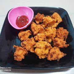 Pakoda /Daal vada(chana dal) A picture of Pakoda /Daal vada(chana dal).
