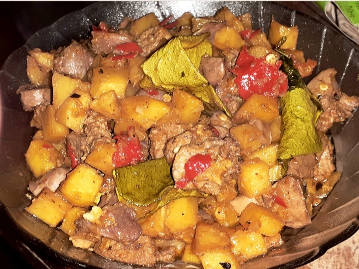 Cara Gampang Menyiapkan Resep Sambal goreng kentang ati yang Menggugah Selera Anti Ribet, Uenak Banget