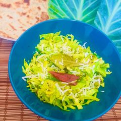 A picture of Cabbage Thoran~Traditional Vegeterian Feast of Kerala😋.