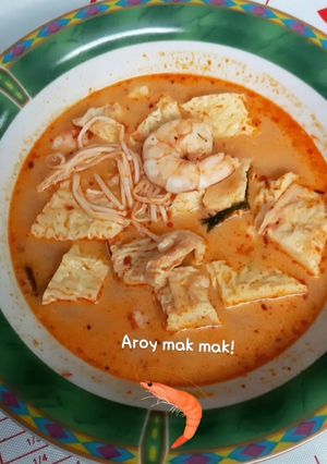 Foto resep Tom Yum Goong Namkon (Creamy Tom Yum Goong)