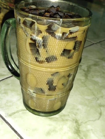 Cara Gampang Membuat Resep Es capuccino cincau simple yang Enak Banget Anti Ribet, Mantap