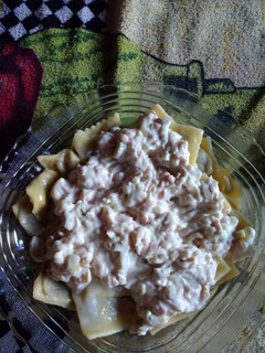 Una foto de Salsa caruso con ravioles de verdura 😍