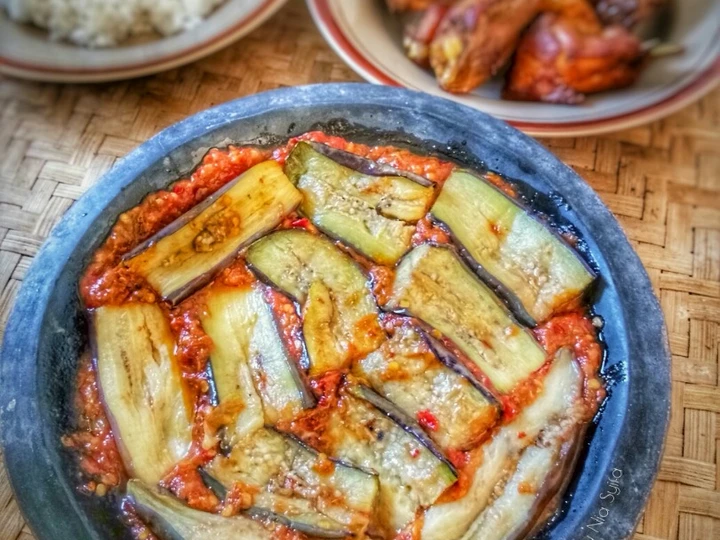 Cara Mudah Membuat Resep Terong Penyet Sambal Terasi Goreng yang Sempurna Anti Ribet, Lezat Sekali