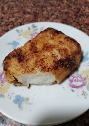 A picture of Leche Frita.