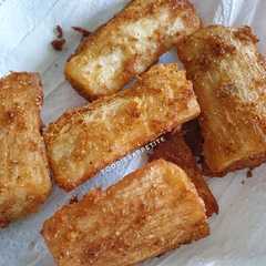 รูปของ Singkong / Ubi Goreng Bawang Putih