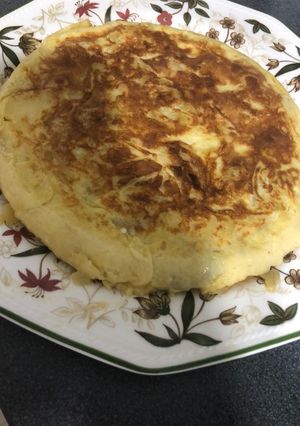 Foto principal de Tortilla de patatas con un toque diferente