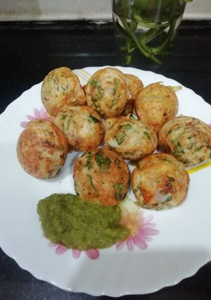 A picture of Vegetable Paniyaram.