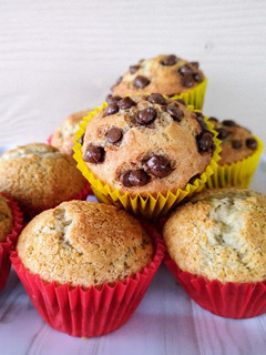 Una foto de Muffins de banana 🍌 ¡Facilísimos!