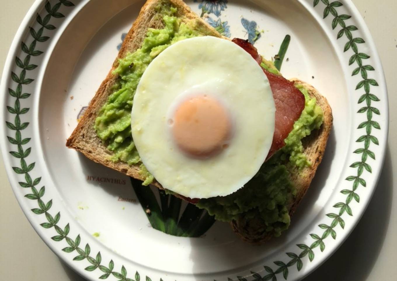 Avocado, Black Pudding, Bacon & Tomato on Granary Toast