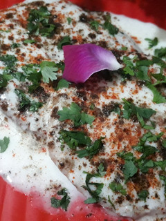 दही वड़ा (dahi vada recipe in Hindi) रेसिपी मुख्य फोटो