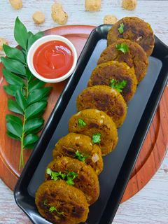 सोया टिक्की - प्रोटीन रिच पौष्टिक स्टार्टर (Soya Tikki : Protein Rich Nutritious Starter) रेसिपी मुख्य फोटो