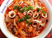 Gambar mie korea pedas