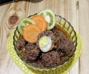 Resep Mudah Semur Bolabola Daging isi Telur Puyuh Gurih Mantul